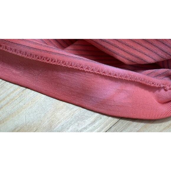 Lululemon Swiftly Tech Tee 2.0 Marble Size 2 Marble Dye Raspberry Cream 78656 - Picture 6 of 6